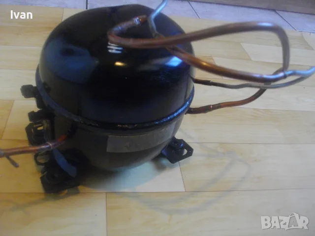 РАБОТЕЩ КОМПРЕСОР 130W ATLANTIC ЗА ХЛАДИЛНИК С ФРИЗЕР EXQUISIT, снимка 4 - Хладилници - 55334059