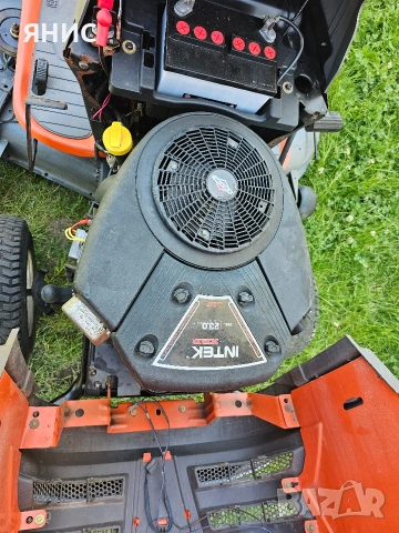 ТРАКТОРНА КОСАЧКА HUSQVARNA 23.КОНЯ., снимка 13 - Градинска техника - 54914574