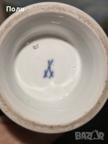 Порцеланова ваза с цветя, Meissen, 1950г., снимка 6 - Антикварни и старинни предмети - 54653901