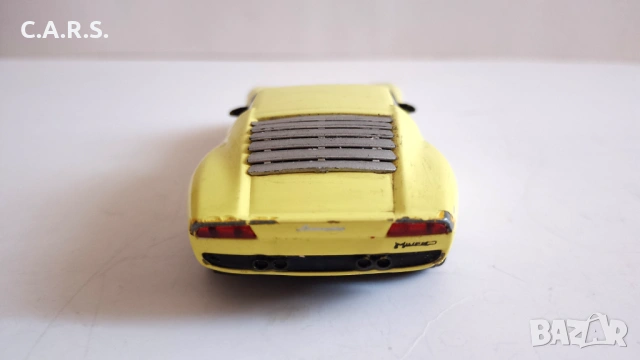 Lamborghini Miura - Mondo Motors - Мащаб 1:43, снимка 3 - Колекции - 54689780