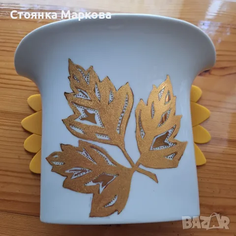 Керамична ваза със златисти листа-Германия, снимка 6 - Вази - 55657120