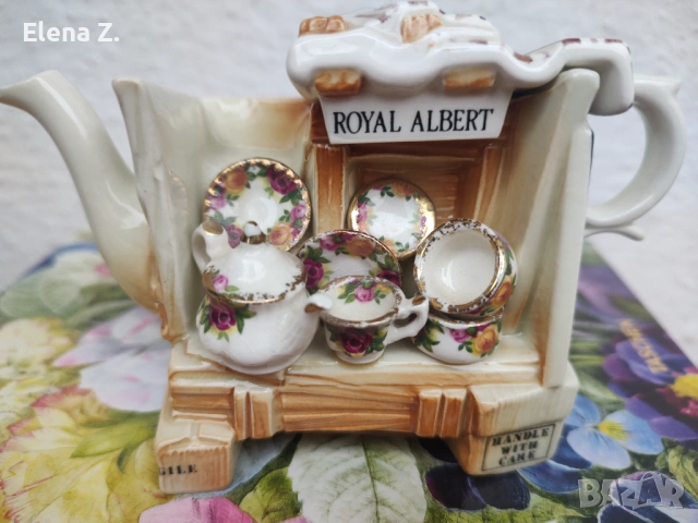 Royal Albert Old Country Roses - рядък колекционерски чайник Cardew