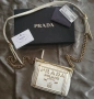 PRADA оригинална малка чантичка, снимка 1