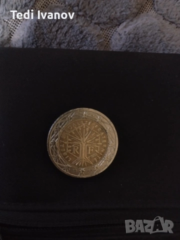 Продавам монета