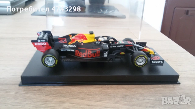 RED BULL - F1 RB16 HONDA TEAM N 33 Winner Abu Dhabi GP 2020 Max VERSTAPPEN - With pilot and showcase, снимка 4 - Колекции - 54499756