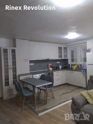 Тристаен апартамент под наем в Кършияка