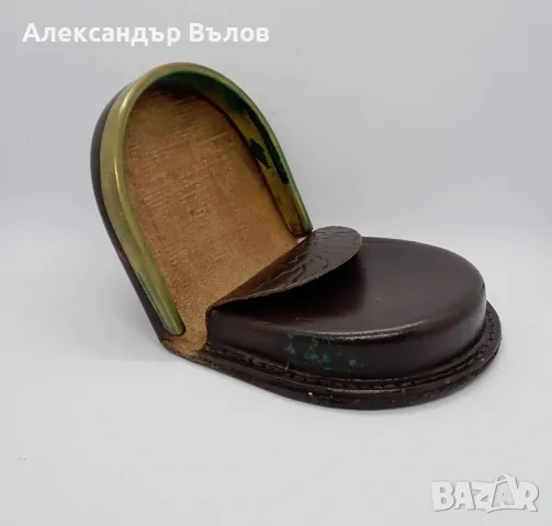 Стар Кожен Калъф За Монети Монументи Москва, снимка 15 - Колекции - 55301348