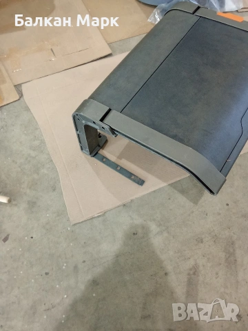 Гараж за робот косачка Worx Landroid WA0810, снимка 3 - Градинска техника - 54123445