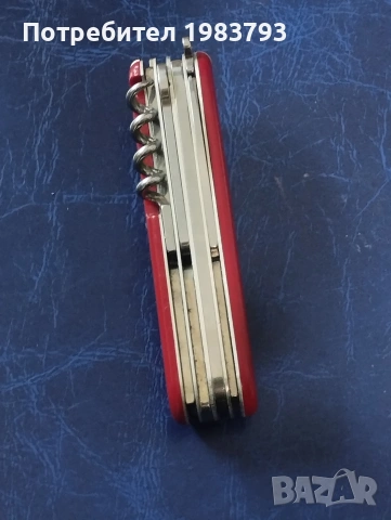 Victorinox Explorer ,с лупа-нов., снимка 8 - Ножове - 55062657