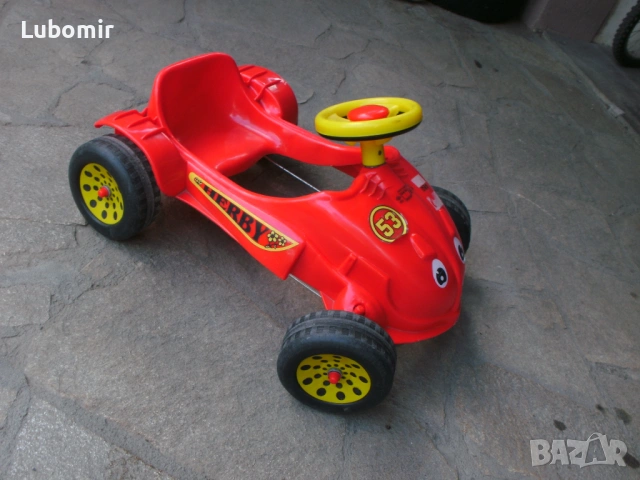 Детски управляем спортен автомобил - за деца от 2 до 4 год !, снимка 2 - Детски велосипеди, триколки и коли - 53995951