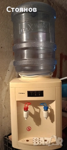 Диспенсер за вода 