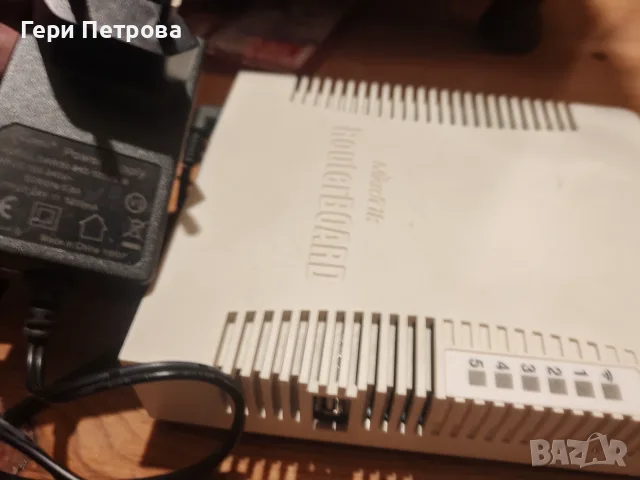 MikroTik RouterBOARD RB951Ui-2HnD, снимка 3 - Рутери - 55595086