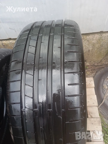 гуми DUNLOP 235/45R18, снимка 8 - Гуми и джанти - 54236929