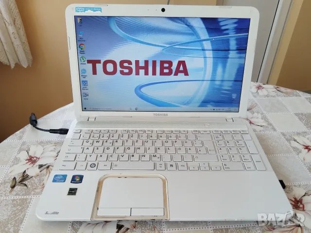 Лаптоп Toshiba Satellite L850, снимка 4 - Лаптопи за дома - 55641462