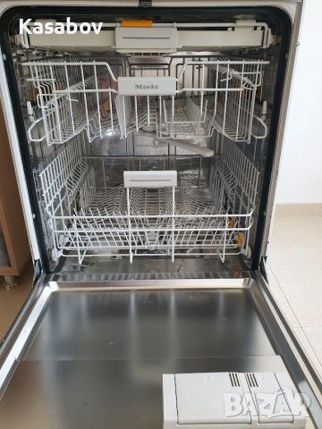UK - Miele Съдомиялна - 14 Комплекта - Свободностояща - 60см, снимка 9 - Съдомиялни - 55150974