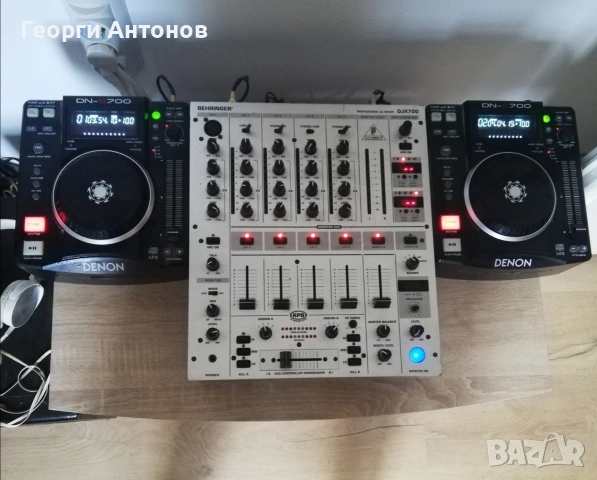 Mixer Behringer и два плеара Denon