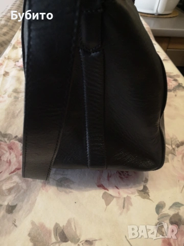 Кожени чанти Givenchy, Tosca Blu , снимка 12 - Чанти - 54444897