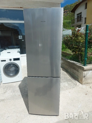 Хладилник с фризер Siemens NoFrost A+++ щ, снимка 2 - Хладилници - 54548527