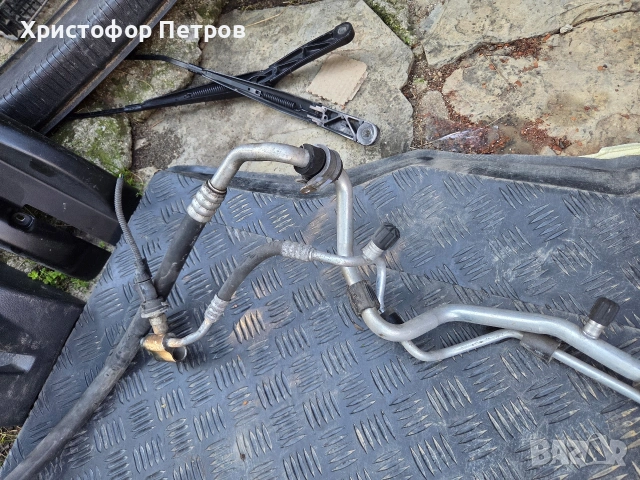 климатични тръби vw golf 5 1.6 , снимка 2 - Части - 54966704