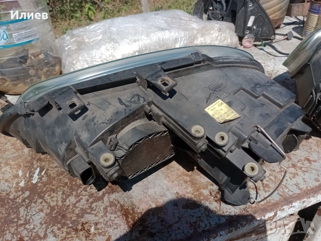Фарове за Vw Caddy/ touran, снимка 4 - Части - 54811354