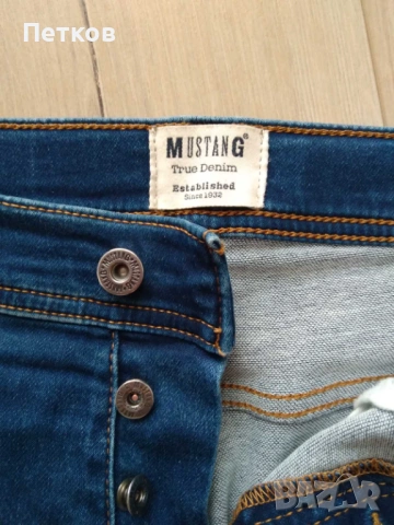 Мъжки дънкови шорти MUSTANG, снимка 2 - Къси панталони - 54669438