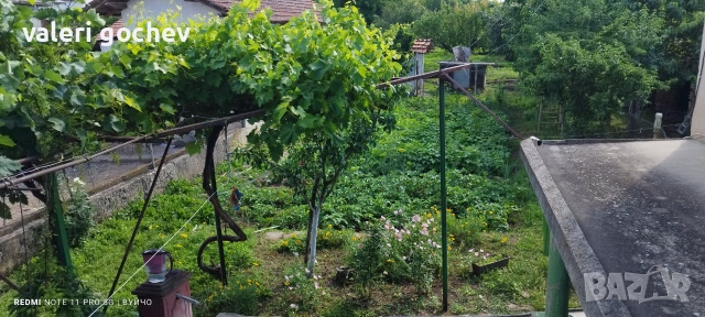 Продава се къща в с.Садовец-Плевенско .86 квадрата къща.На два етажа. Двор-560 кв.м., снимка 8 - Къщи - 55072700