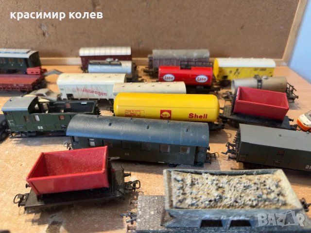 локомотив ,вагони,колички и сгради, снимка 3 - Колекции - 55606068