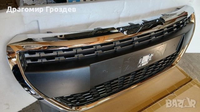 Радиаторна решетка за Peugeot 208 I Allure / Пежо 208 (2015-2019), снимка 4 - Части - 54449650