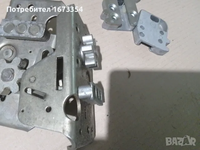Механизъм за врата +фиксатор, снимка 6 - Части - 55513083