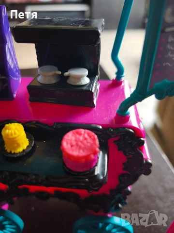 Monster high, Scaris City of Frights Cafe Cart Play set, Mattel, 2012, снимка 11 - Други - 54395926