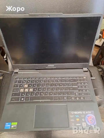 Продавам лаптоп MSI Cyborg 15 A13V