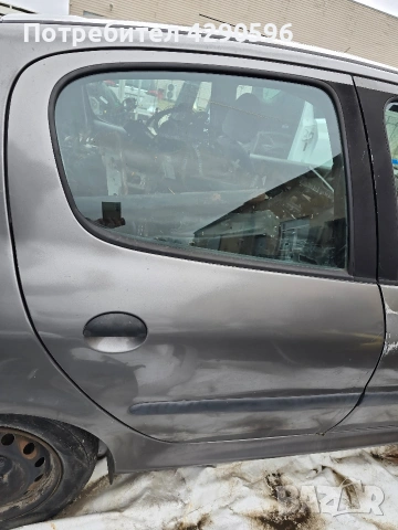Врата задна дясна за Peugeot 206 / Пежо 206 тъмно сива 