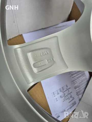 Джанти Dezent 17 цола , 5х112 , 7.5j ,et35 , Mercedes Vs Audi Skoda, снимка 4 - Гуми и джанти - 54459753