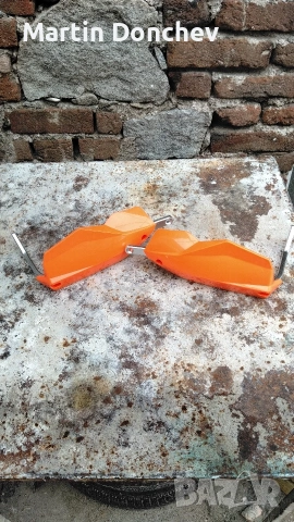 Гардове за ръце, снимка 3 - Части - 54062691