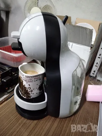 Кафемашина за капсули Dolce Gusto, снимка 7 - Кафемашини - 55683377
