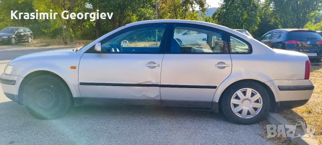 VW Passat 1.8 с АГУ, снимка 3 - Автомобили и джипове - 55687920