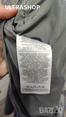 Дамски Nike M size спортни шорти в отлично състояние, снимка 10 - Къси панталони и бермуди - 54693772