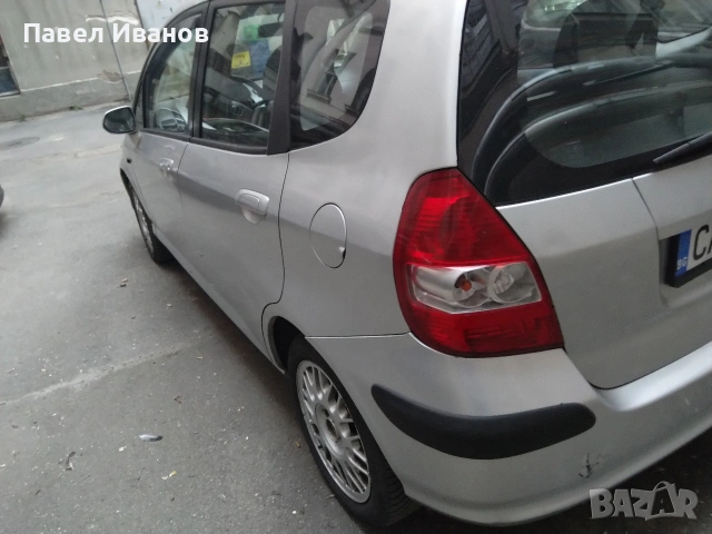 Хонда Джаз 1.2 78к.с. 2002г., снимка 5 - Автомобили и джипове - 54707534