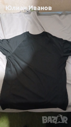 Черна тениска от памук , марка free to run, снимка 2 - Тениски - 54197122