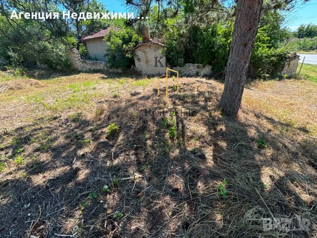 Парцел в с. Ушинци , снимка 2 - Парцели - 54968620