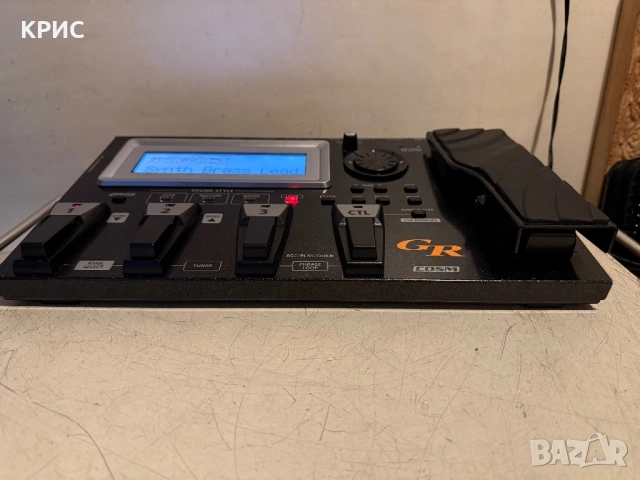ROLAND GR-55 Китарен Синтезайзер Ефект, снимка 2 - Китари - 54844257