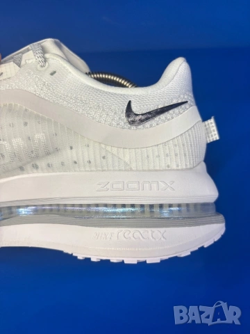 Nike Pegasus Premium White/Metallic Silver, снимка 6 - Спортни обувки - 54266382