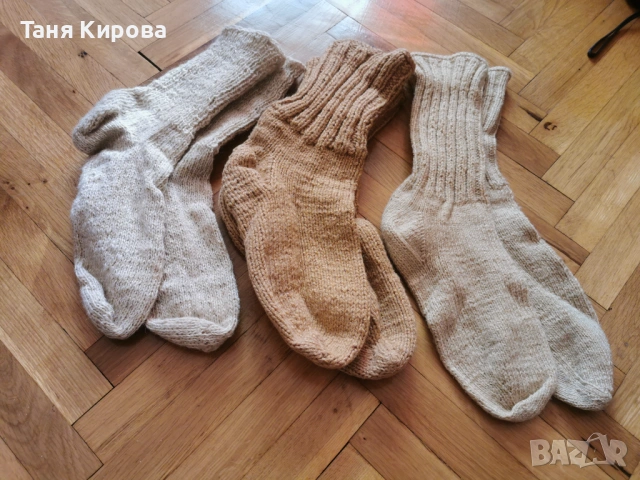 Вълнени чорапи за народна носия , снимка 3 - Други ценни предмети - 54391463