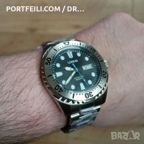 Lorus, автоматичен механизъм Seiko Caliber Y676, 41 часов резерв, diashock, magic lever, 10 ATM, снимка 11 - Мъжки - 54298391