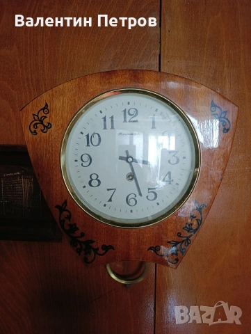 стенен часовник,механичен