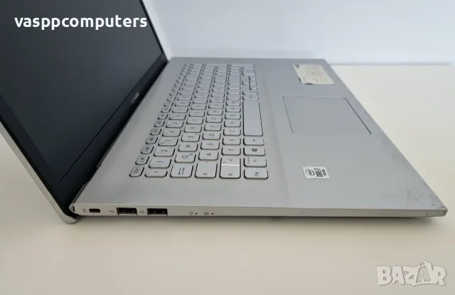 ASUS Vivobook 17 X712FA / 17.3" / i7-10510U / 8GB RAM / 256GB SSD NVMe, снимка 4 - Лаптопи за работа - 52651907