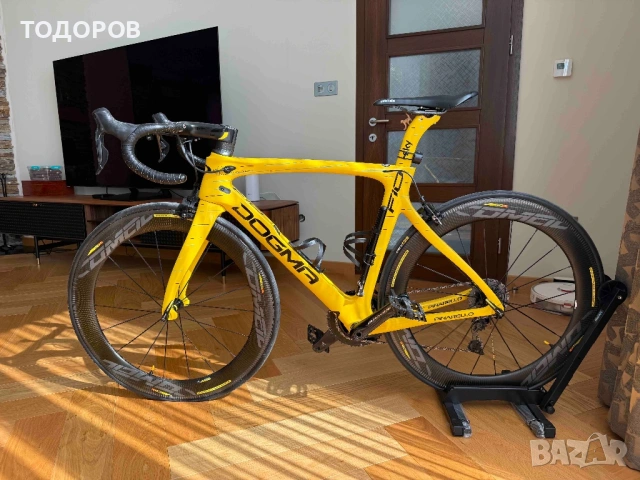 Продавам карбонов велосипед PINARELO DOGMA 