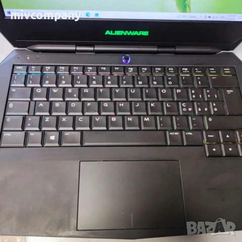 Лаптоп Dell Alienware 13 R2 P56G002 i5 16 ram 256 ssd, снимка 8 - Лаптопи за дома - 54541474