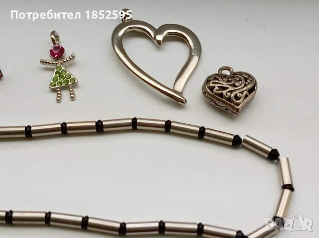 Vintage лот от обеци, висулки и др., снимка 3 - Колиета, медальони, синджири - 54721346