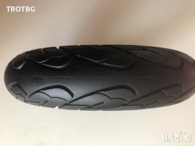 Плътна бандажна гума 10x2.125 с червен ринг за Ninebot F20 / F25 / F30 / F40 / F65, снимка 3 - Други спортове - 54330239